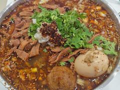 -鹍记特色牛杂面