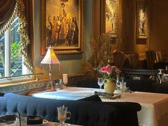 -火车头法国西餐厅