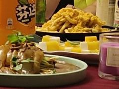 -梧桐树下(云锦世家店)