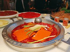-巴国妹子毛肚火锅(蓝光悦城店)