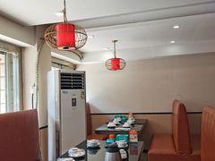 -五谷丰登·胶东海鲜·家常菜(张村店)