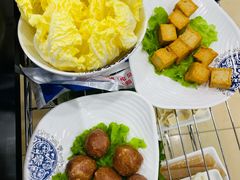 -楼外楼大刀肉传统火锅(西安大路店)
