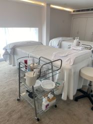 -JNK皮肤管理中心