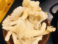 -利姐牧牛匠老火锅(兰花店)