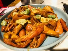 腊八蒜烧肥肠-小吊梨汤·北京菜·烤鸭(鸟巢店)