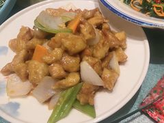 -快乐老家三鲜饺子东北菜(南六中路店)