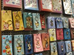 -猫的天空之城概念书店(杭州南宋御街店)