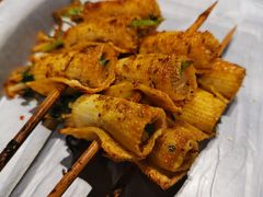 -马路牙子地桌烤肉(工体店)
