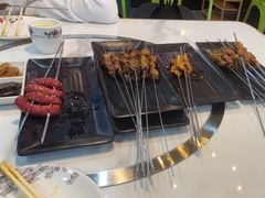 -哈尔滨烧烤·山河村铁锅炖(交大店)
