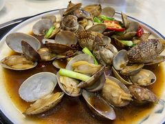 -鑫悦楼煎蟹·16年海鲜大排档