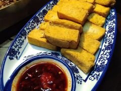 油炸臭豆腐-得意楼蒸菜馆