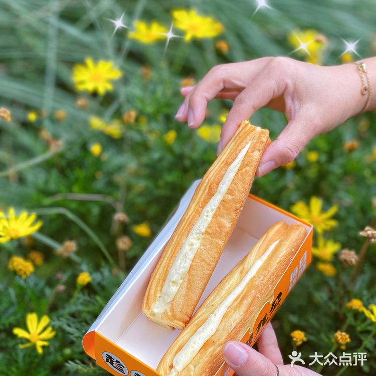 上海火爆！发现一家超正宗的港味菠萝包