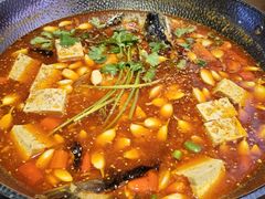 -三顾烤庐·烤鱼·烧烤·龙虾(奉贤店)