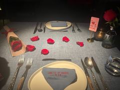 -弦月窗LUNETTE BY AMANDA(复兴路店)