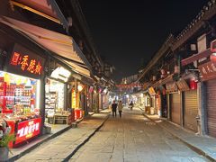-磁器口古镇