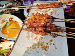 -路边边.炒菜烧烤.音乐餐厅(良乡长虹店)