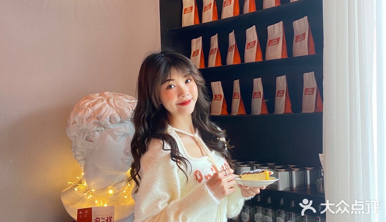 中山探店 | 超活力的爆橙咖啡店☕