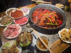 -六公里老火锅(总店)