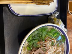 -云阿蛮云南生烫牛肉米线(奉贤路店)