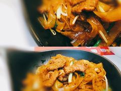 秘制干炒牛河-伯顿西餐厅(厚街香榭丽店)
