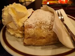 -Cafe Sacher(WIEN)