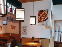 -先启半步颠小酒馆(虹桥龙湖天街店)