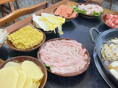 -重庆故事姊妹老火锅(财经学院店)