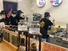 -霸王茶姬(南亚风情第壹城店)