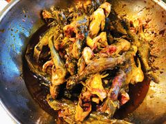 三角峰-金海椒罐罐鲢鱼(东方桂苑店)