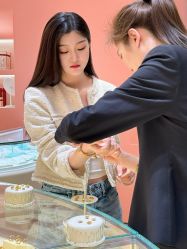 -潮宏基(万象城店)