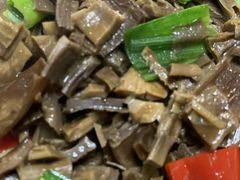 -芦茨金富饭庄·25年老字号·专做稻草鸡