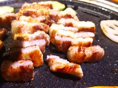 -唯成•韩国炭火烤肉 유성고기