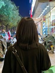-苑苑发型设计