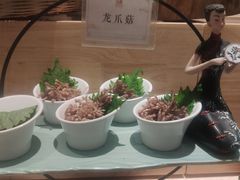 -雍和会海鲜姿造自助(湖东路店)
