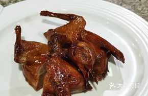 Braised Pigeon