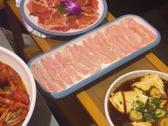 -正宗齐齐哈尔烤肉·齐牛哥鲜切炭火烤肉(杭州总店)