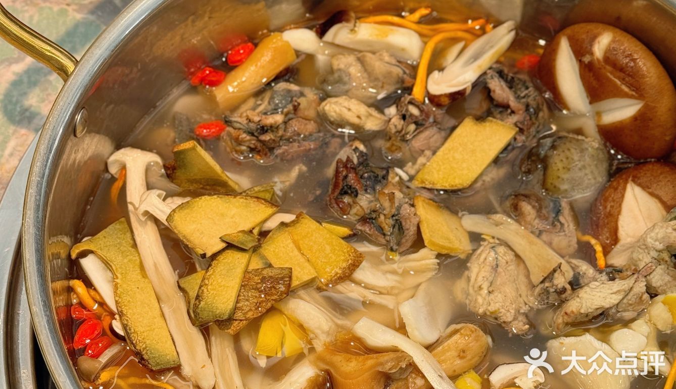 西双版纳｜这家野生菌火锅后劲真是太大了