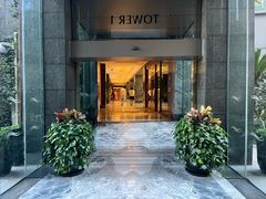 -上海虹桥祥源希尔顿酒店