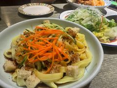 -巴依兄弟西域美食(机场店)