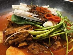 -喇喇排骨火锅·传统韩式脊骨汤(望京西园总店)