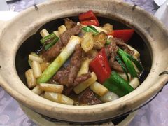 藕尖炒牛柳-六婶西关小厨(光塔路店)