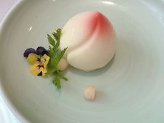 蟠桃杏仁豆腐-味+新京宴·烤鸭·北京菜(创意谷店)