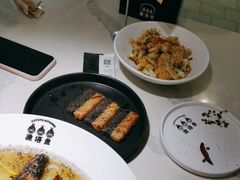 -渔语鱼酸菜鱼新川菜(来福士店)