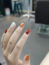 -苏彩·皮肤管理美甲美睫