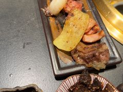 -铭牛烧肉·和牛海鲜自助(高新月牙湖店)