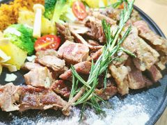-F+轻食健身赋能空间(中华北路国贸商场店)
