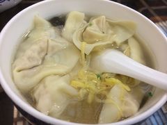 -笑来喜馄饨小笼工坊店(湖滨街店)
