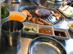 -韩聚屋韩国烤肉餐厅(新北万达店)
