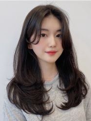 -变画·发型STUDIO