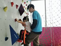 -翰思格儿童体适能学校(沈阳百联购物中心店)